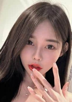 蜜泡の彼女達 かなみ