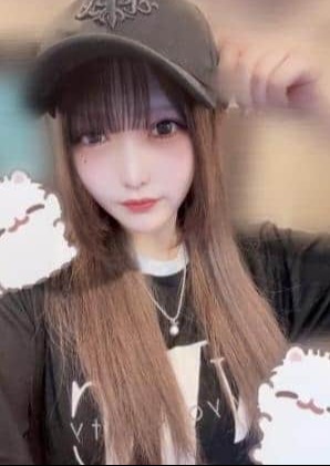 AROMA CROWN（アロマクラウン）綾瀬・北千住・竹ノ塚・亀有ルーム SS級りりむ