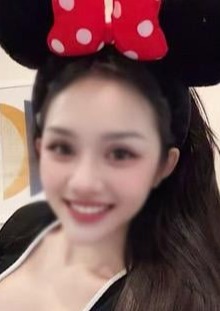 ピンクガール エマ