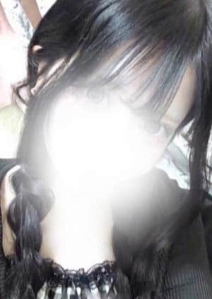 BiSHu（ビッシュ）四日市 なの