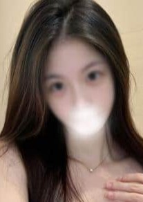 Tree Shadow エミリ