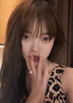 ローズカラー えみ