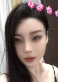 GLOW りさちゃん