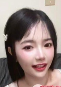 明るい少女 ゆか