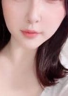 クジャク 新宿店 佐々木まおみ