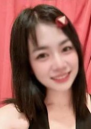 ピンクガール ルナ