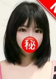 秘密の誘惑 新人エミリちゃん