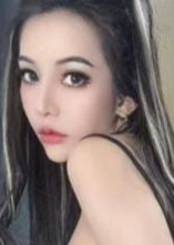 明るい少女 ここ