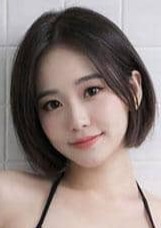 桜（サクラ） えりか