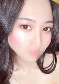 B and B 白咲　絢