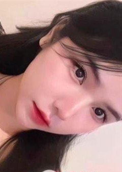 明るい少女 いちご