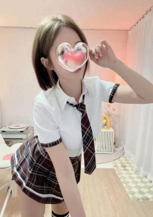 ピンクピーチ 新人りりか