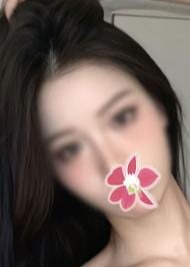 クリスタル エリ