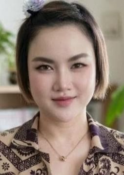 サクランボ マリちゃん　27歳　Ｄカップ