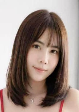 マカロン 新人りさ