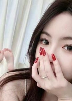ローズマリー ナナ