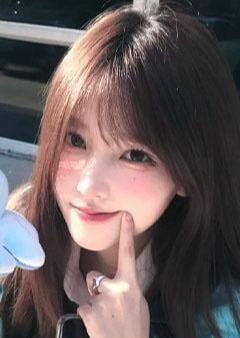 Pinky あんなちゃん