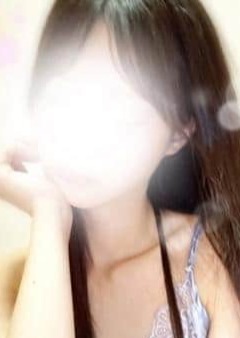 Pure White（ピュアホワイト） 牛丸　かほ