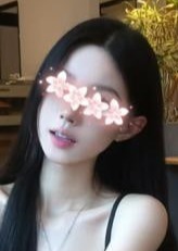 美人 りな