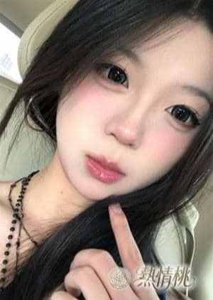 熱情桃 あみ