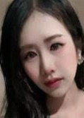 明るい少女 ももか