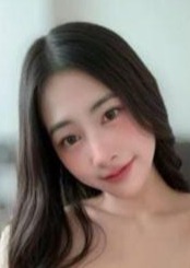 明るい少女 れな