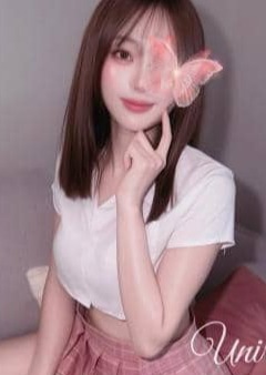 unir（ユニル） 吉岡なこ