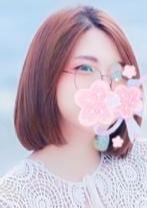 月華（げっか） れな