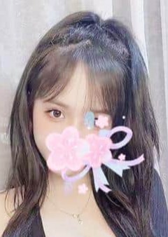 ベトナム人20代 りこ