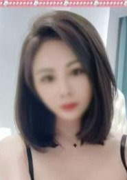 紫の蝶 アンナ