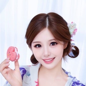 ViVi（ヴィヴィ）