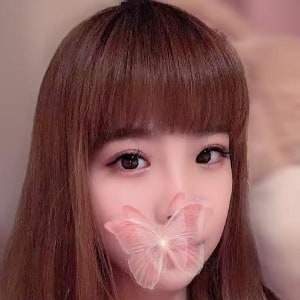 Adore（アドア）