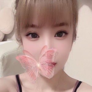 Adore（アドア）