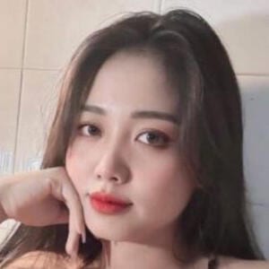 ベトナム美味い GIRL