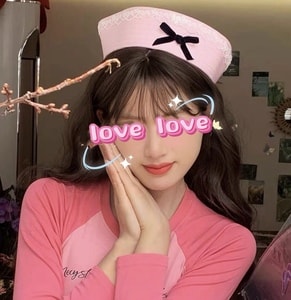 部屋のラブラブ