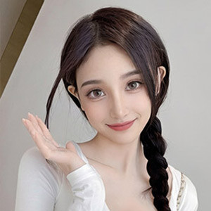 ハタチ美女
