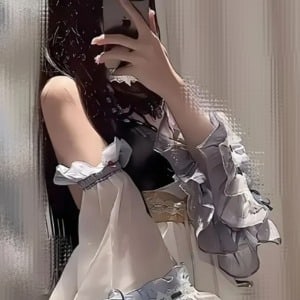 AROMAチラリズム